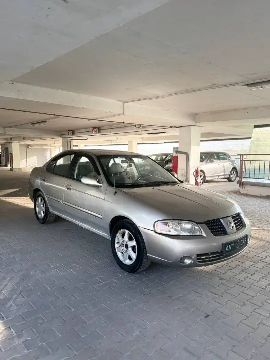 Nissan Sentra