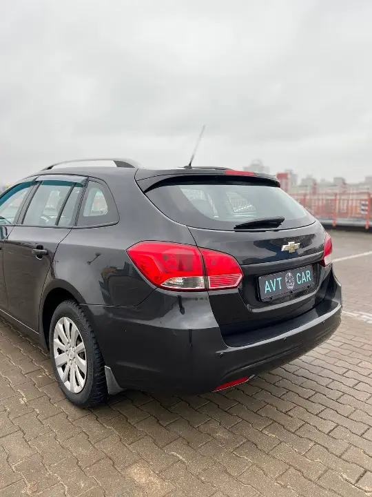 CHEVROLET CRUZE