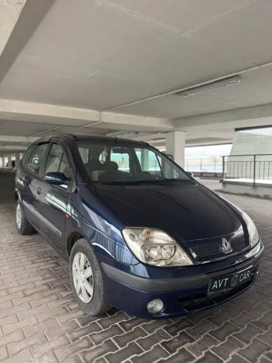 RENAULT Scenic