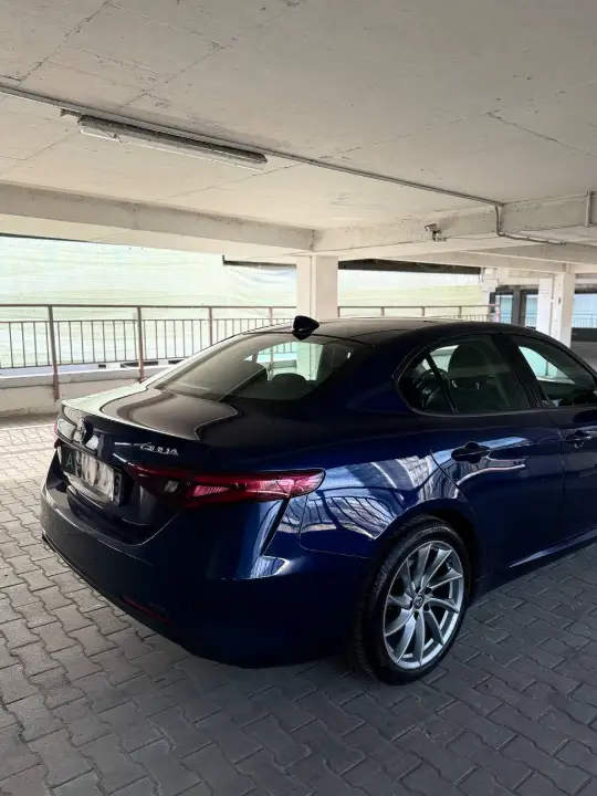 Alfa Romeo GIULIA