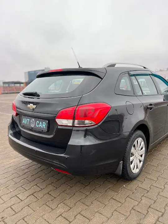 CHEVROLET CRUZE