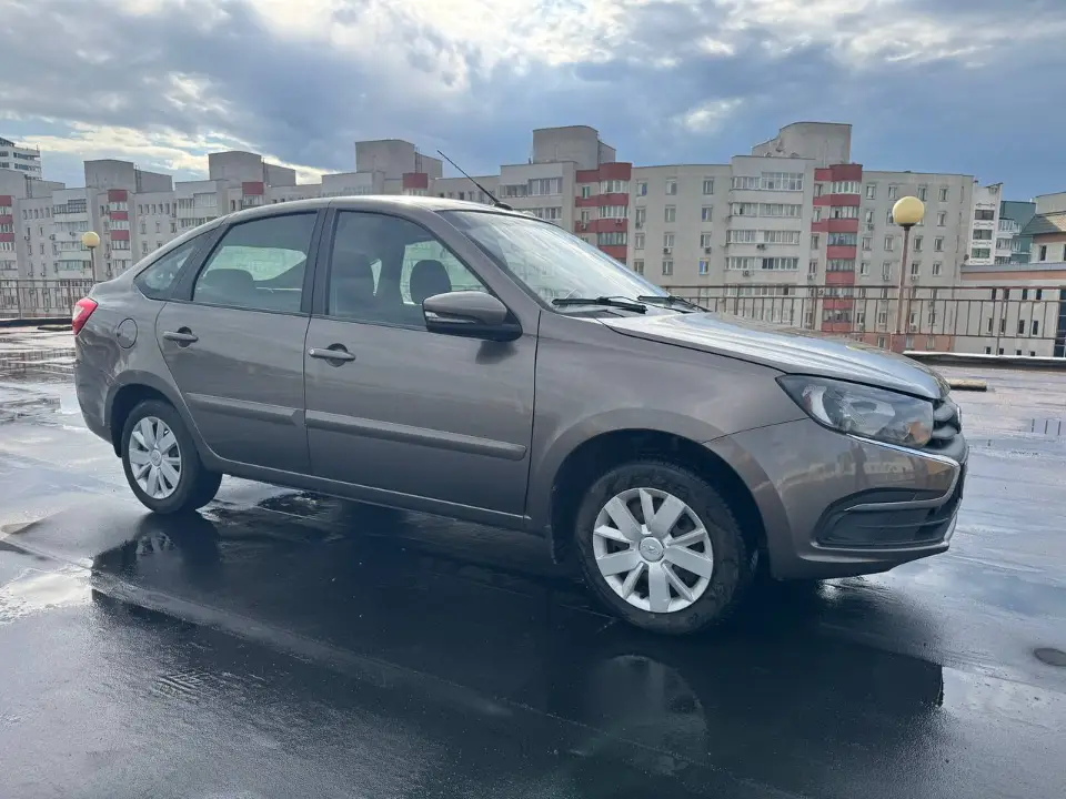 LADA GRANTA