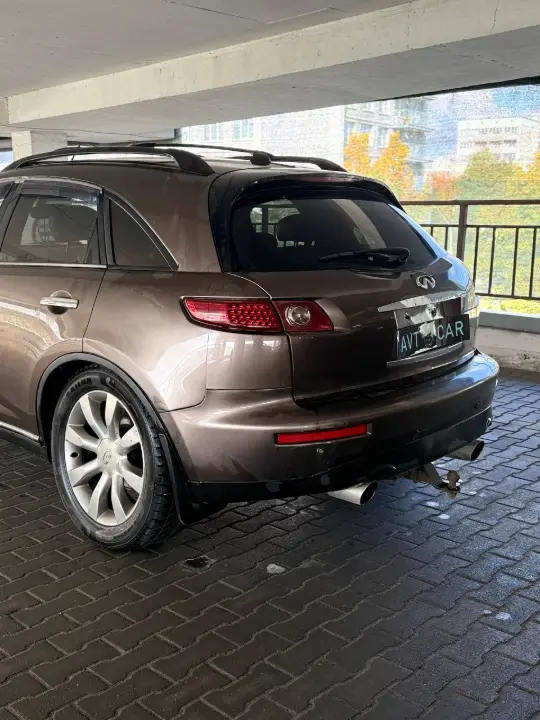 INFINITI FX 35