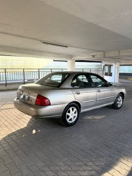 Nissan Sentra