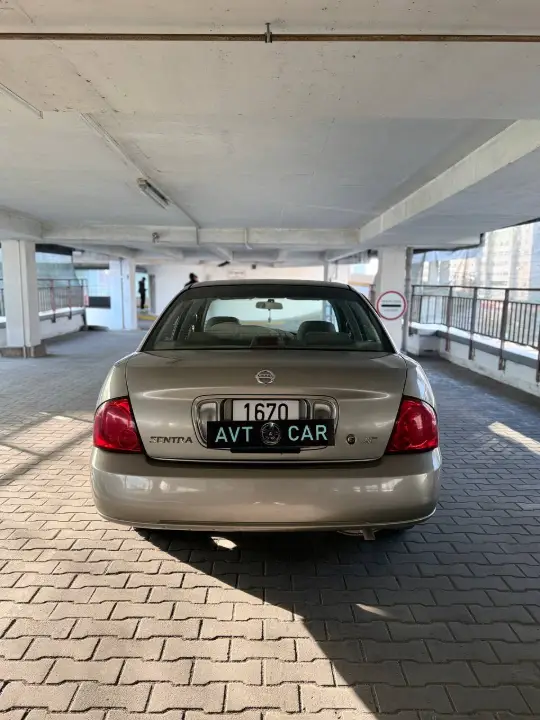 Nissan Sentra