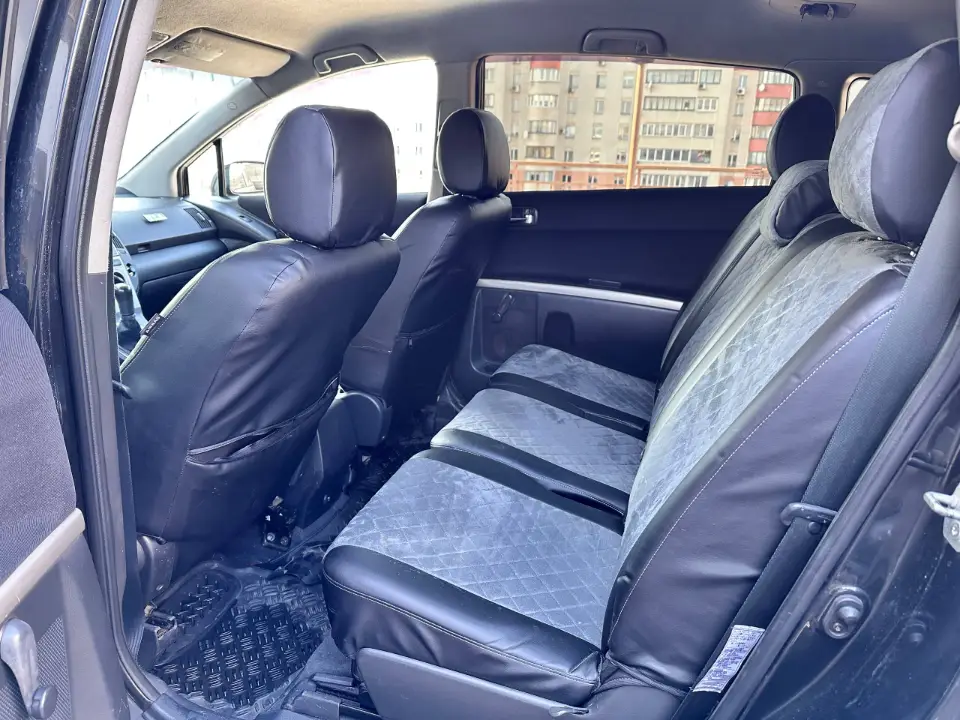 TOYOTA COROLLA VERSO