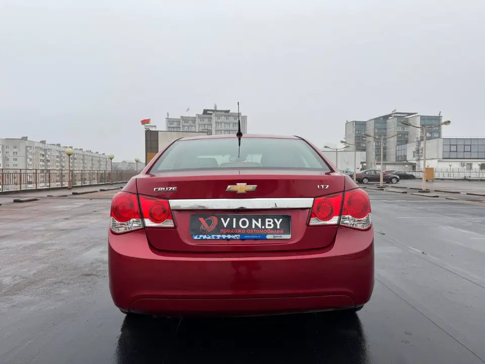 CHEVROLET CRUZE