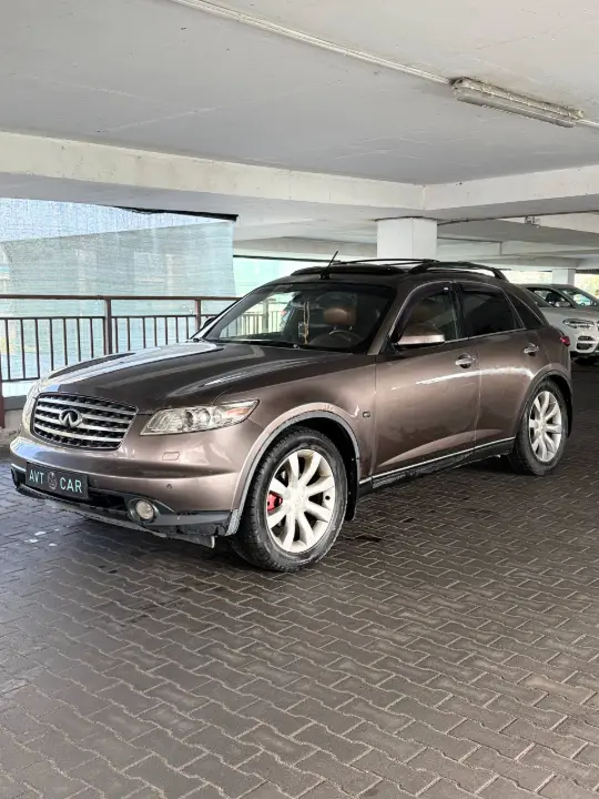 INFINITI FX 35