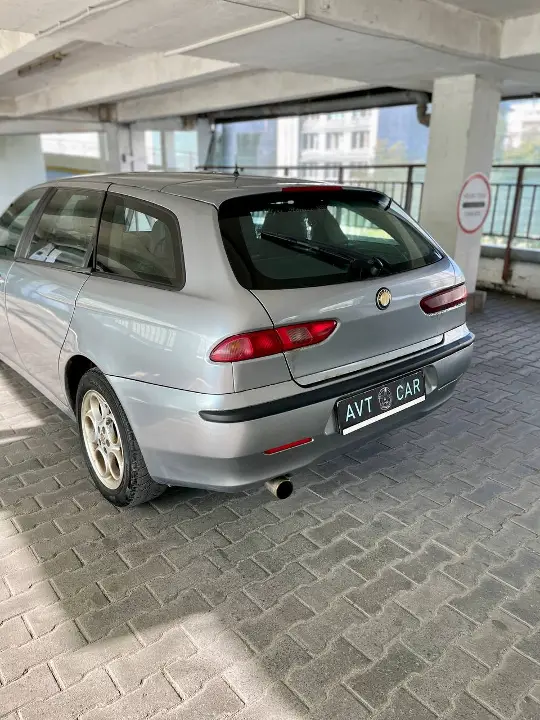 Alfa Romeo 156