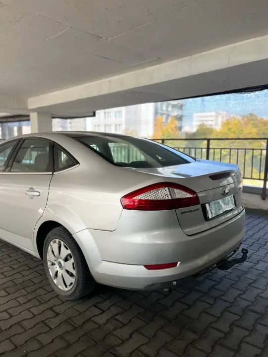 FORD MONDEO