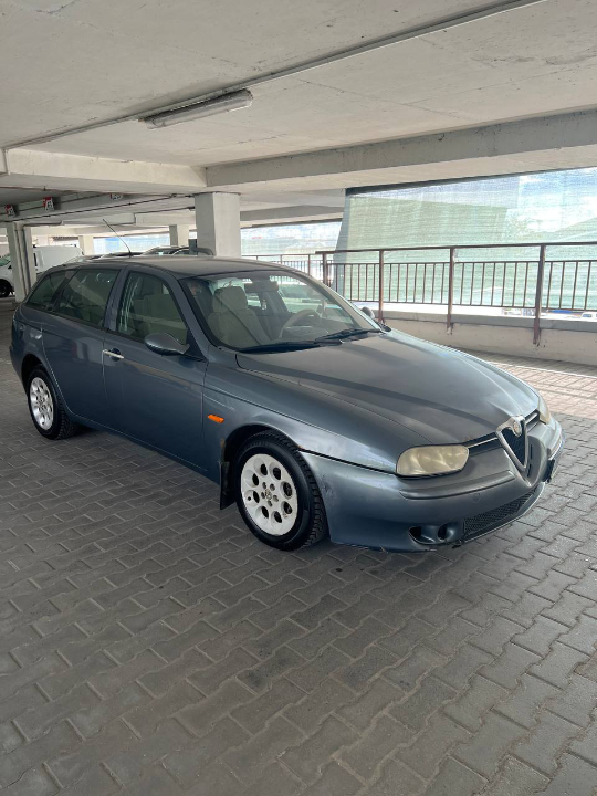 Alfa Romeo 156