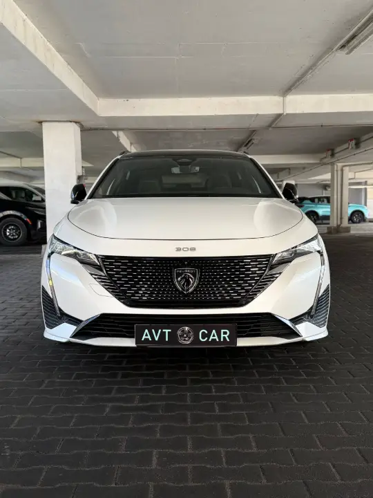 PEUGEOT 308