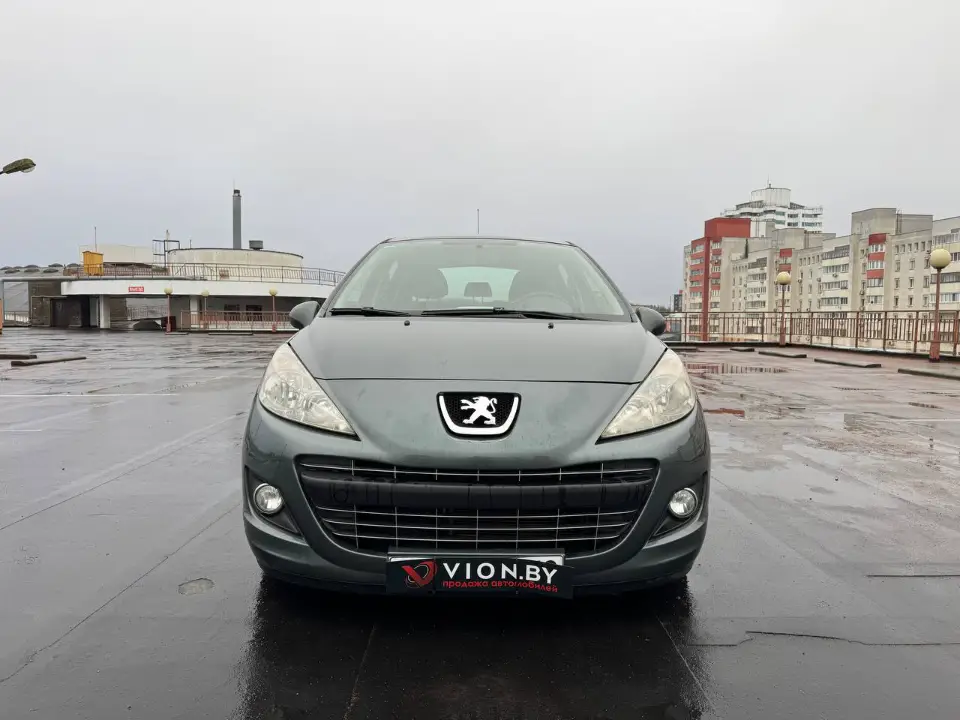 PEUGEOT 207