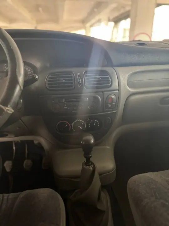 RENAULT Scenic